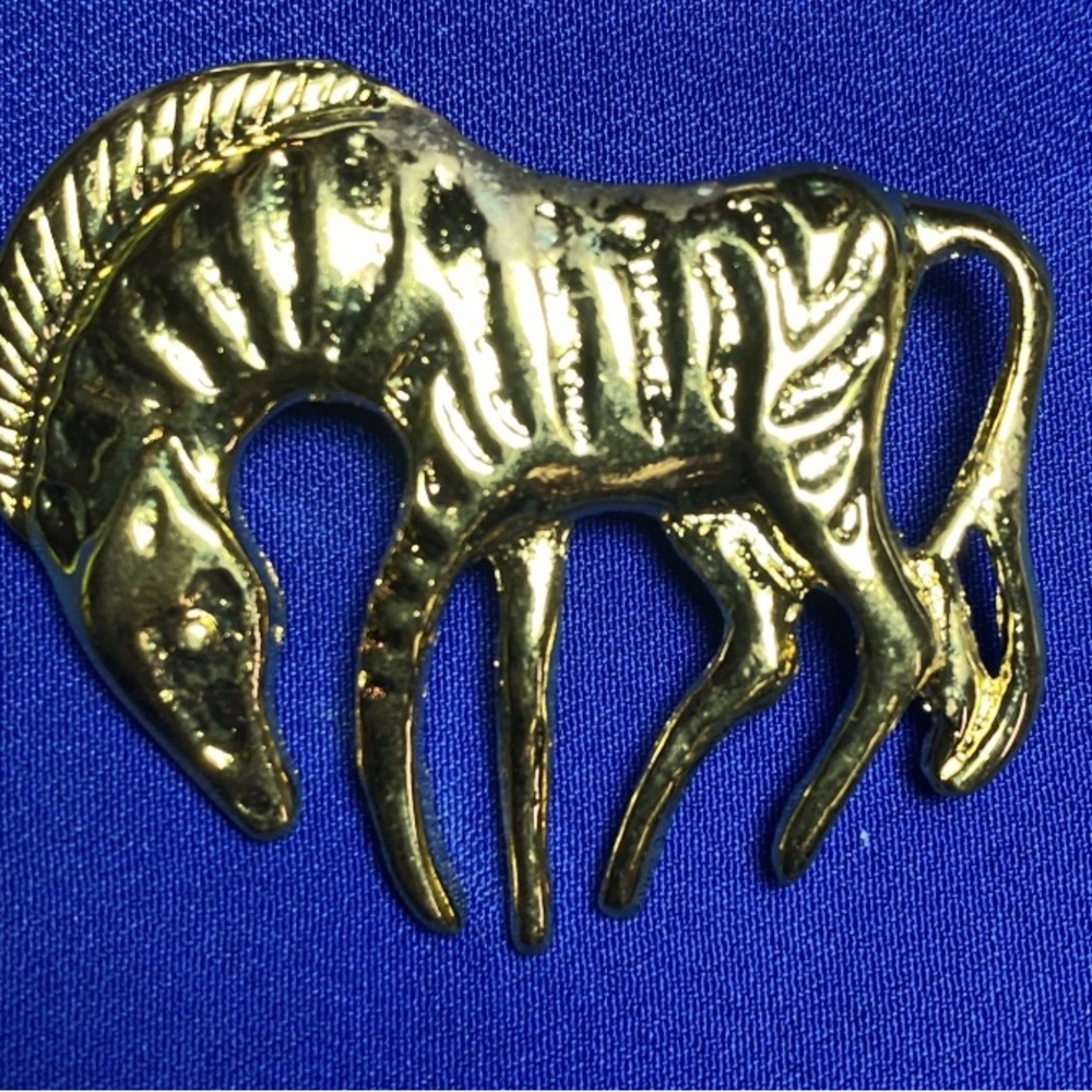 VINTAGE Gold-Tone Zebra Brooch - Animal Pin, Equine Collectible, 1.5”